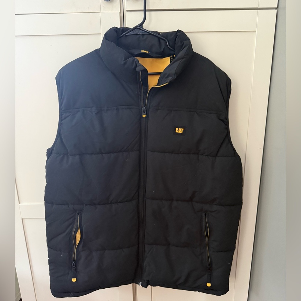 MEN'S ARCTIC ZONE INSULATED VEST